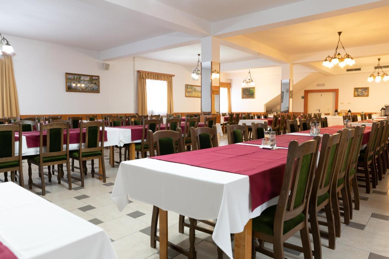 Hotel Mirni Kutak Otočac Eksteriør bilde